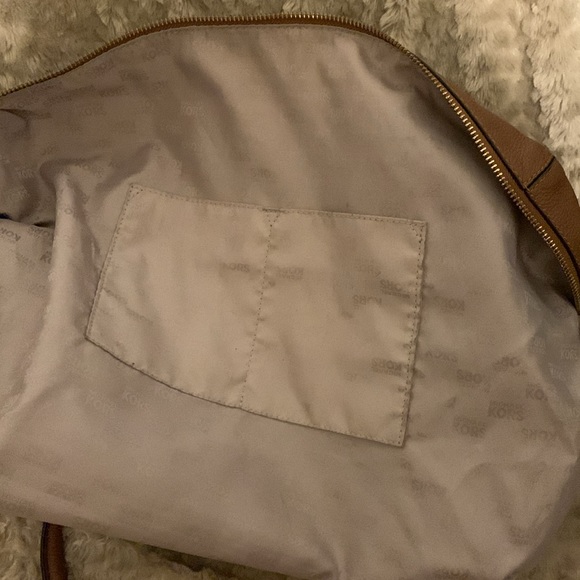 Michael Kors Travel Carryon Bag - Picture 15 of 16